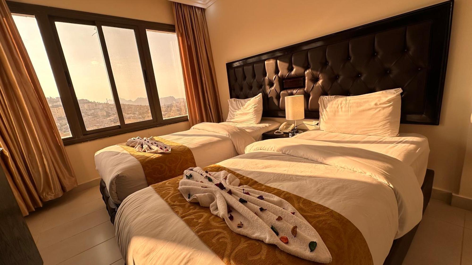 Sharah Mountains Hotel Wadi Musa Exterior foto