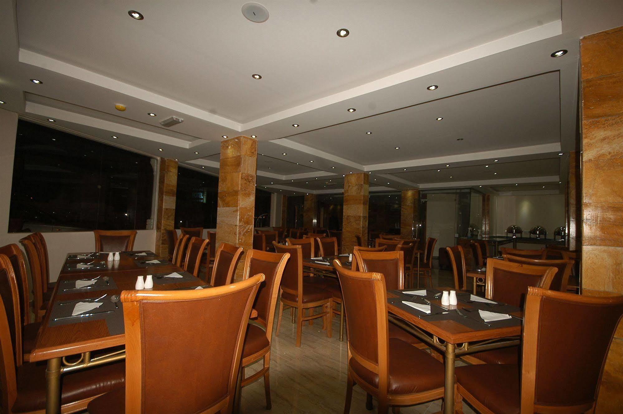 Sharah Mountains Hotel Wadi Musa Exterior foto
