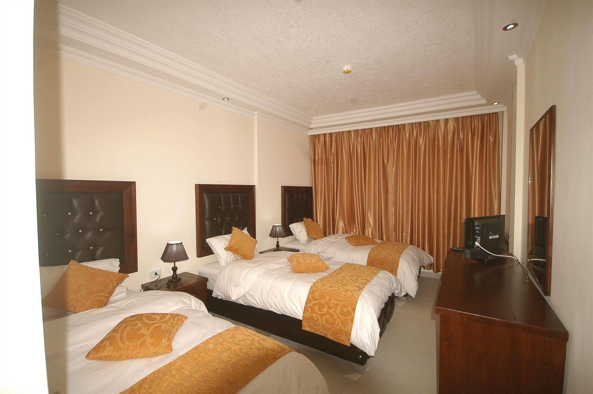Sharah Mountains Hotel Wadi Musa Exterior foto