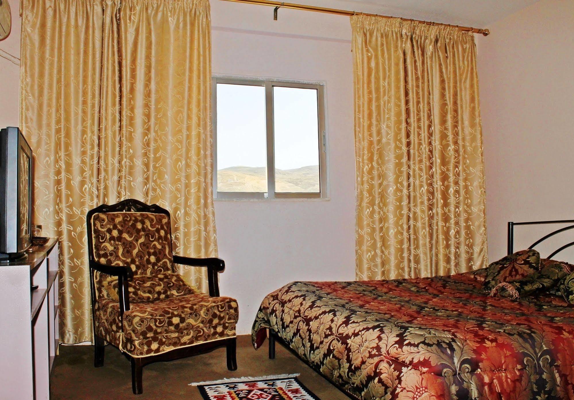 Sharah Mountains Hotel Wadi Musa Exterior foto